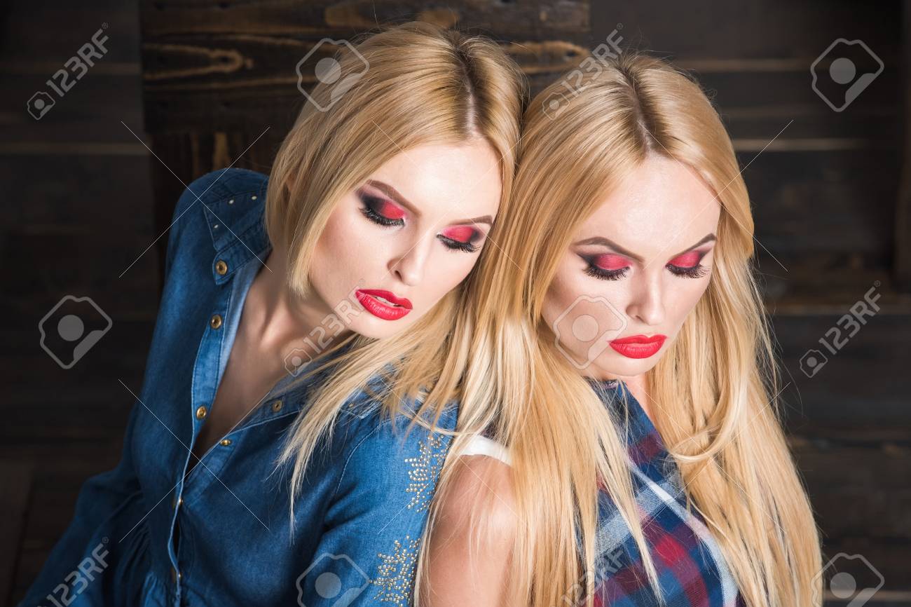 blond lesbian in leather Blond lesbian in leather