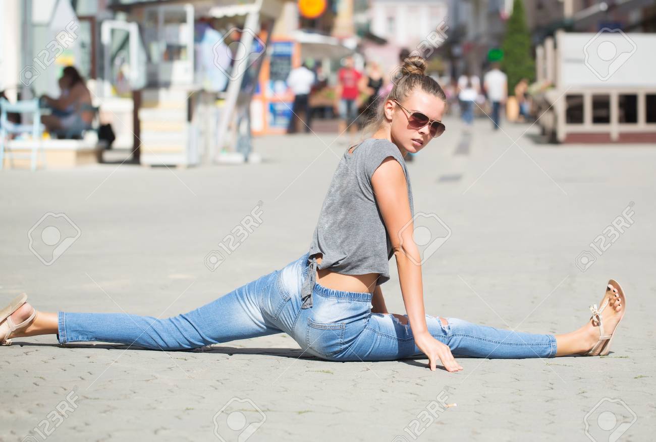 splits in jeans
