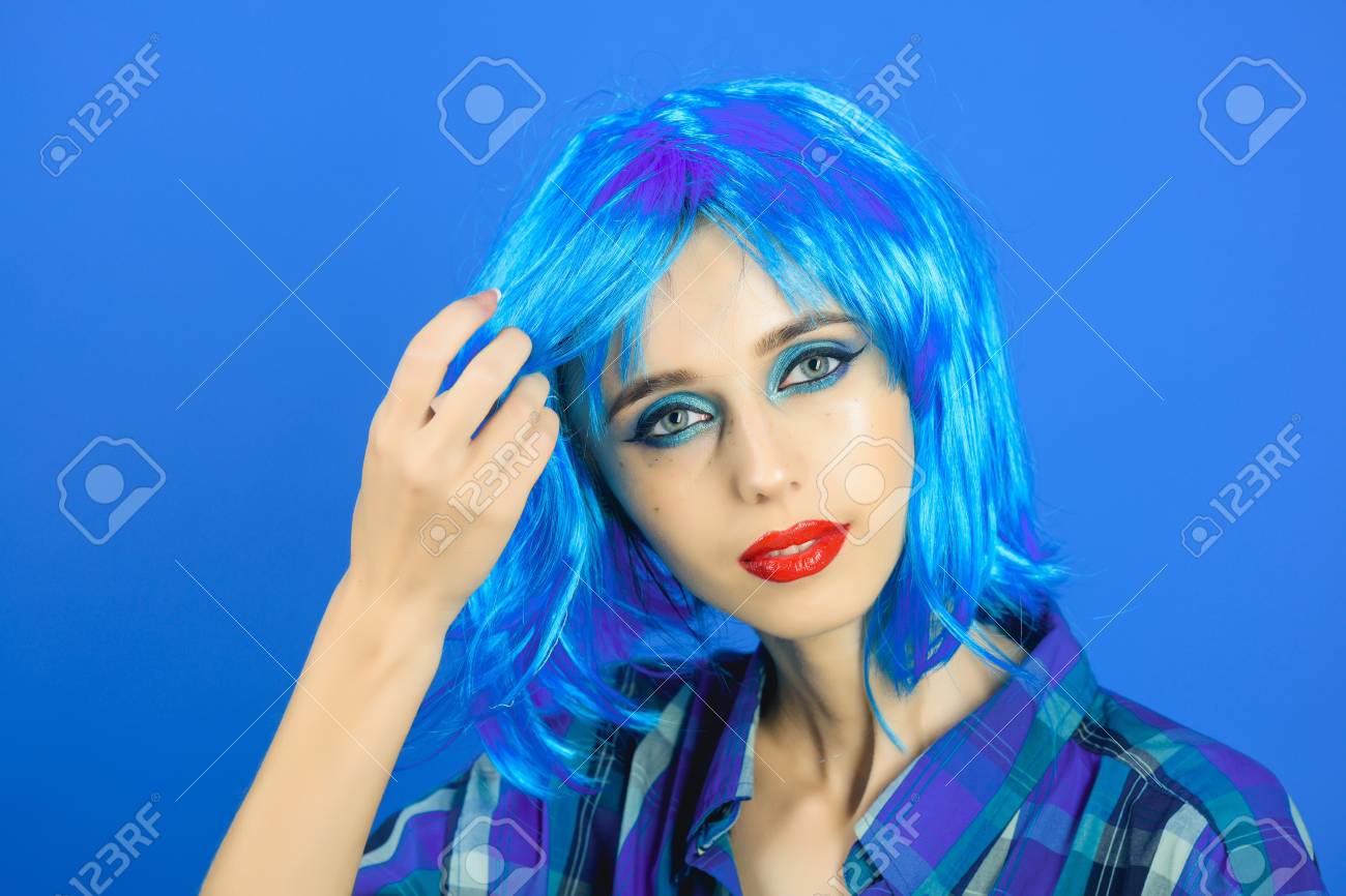 perruque bleue femme