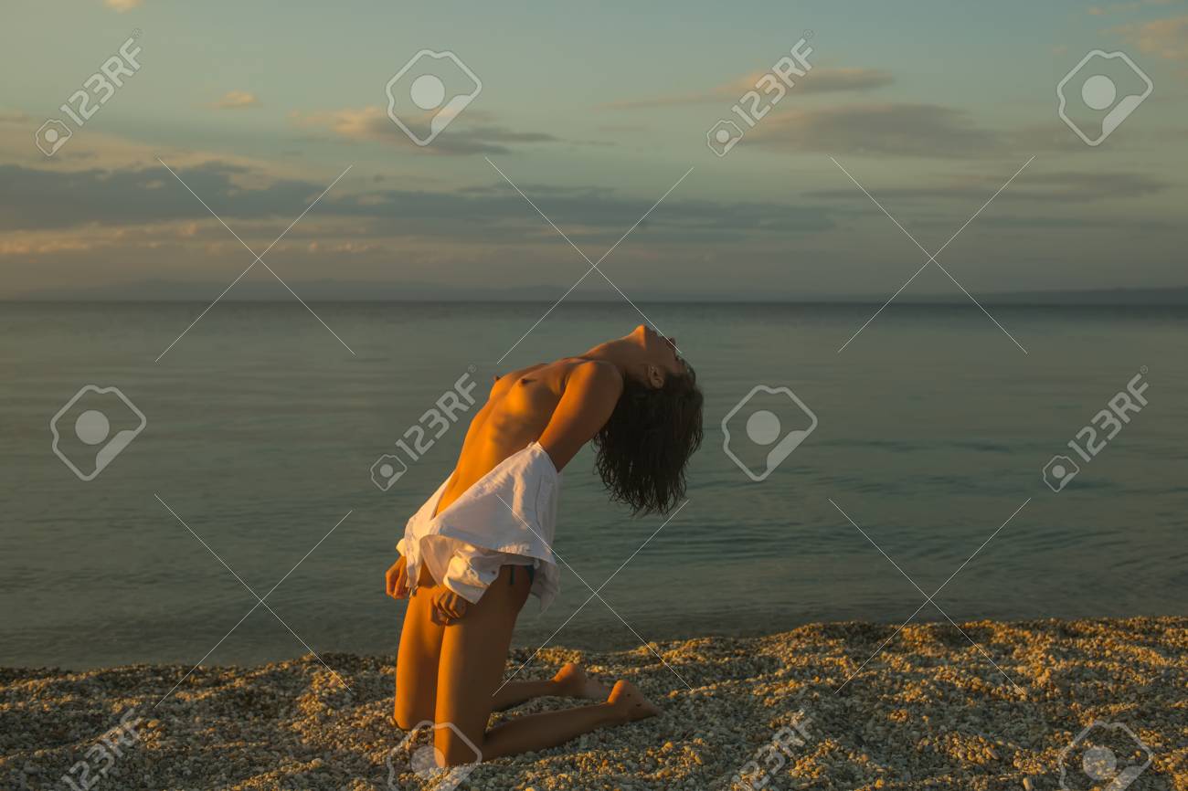 Ladies Naked On Beach