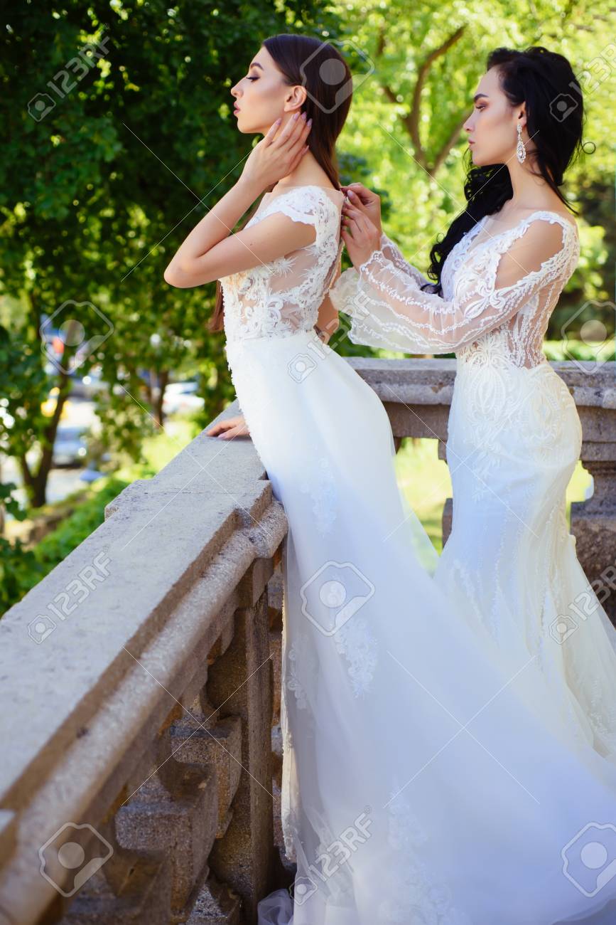 stylish wedding dresses for womens