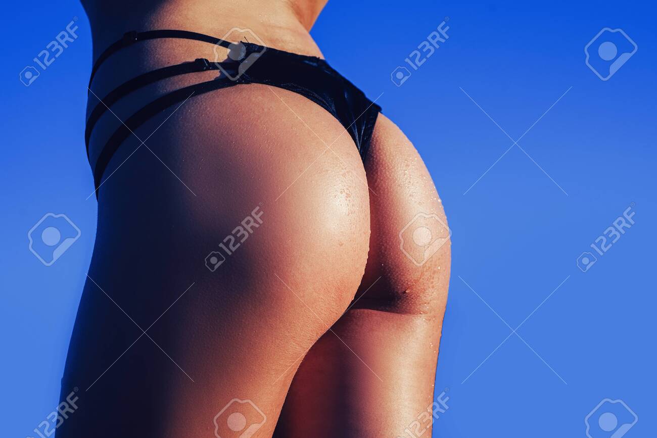 Big beautiful round tanned ass