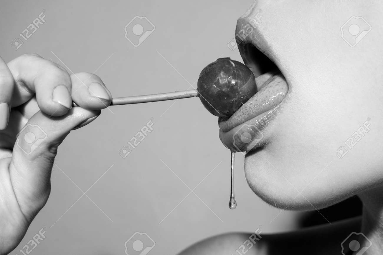 Kiyimli jinsiy aloqa porno galereyasi