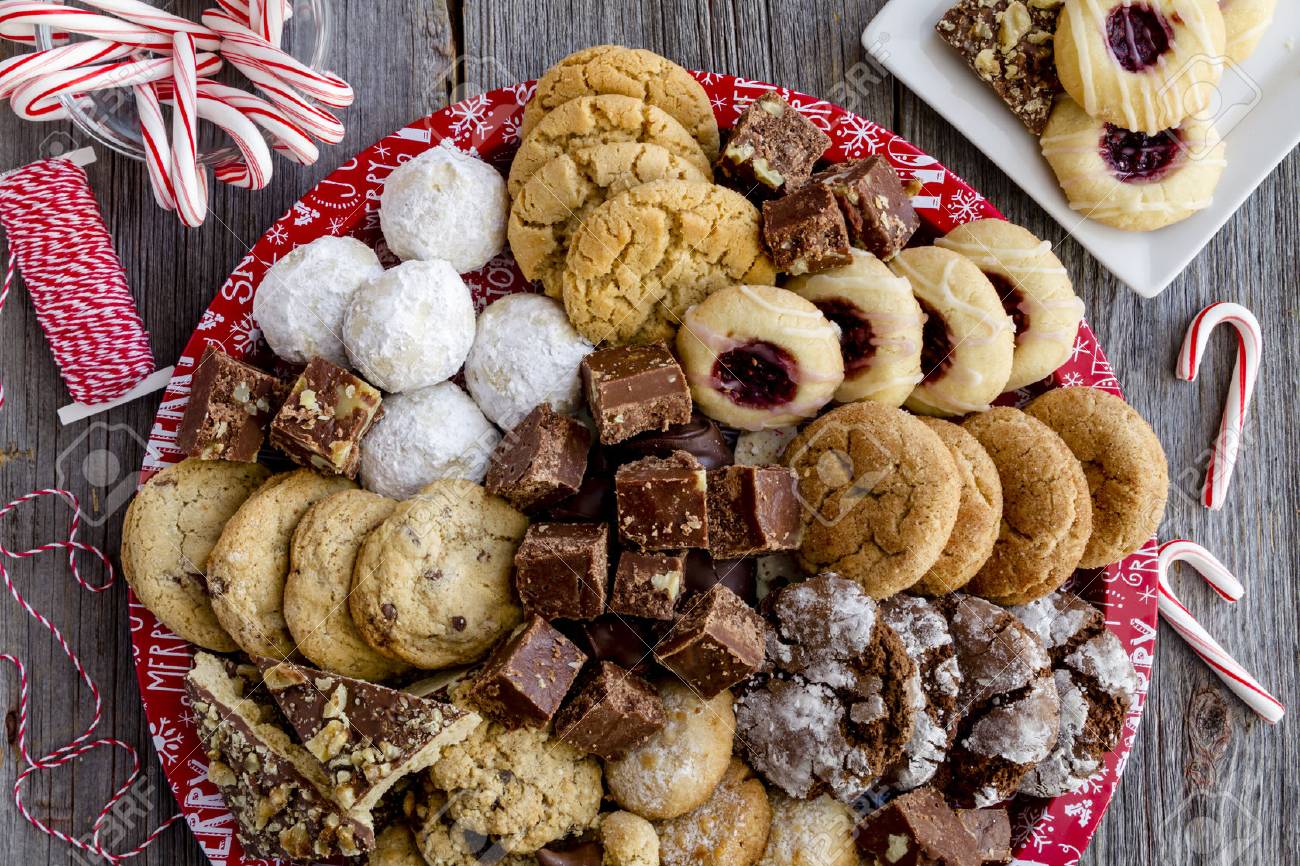 Plateau De Biscuits De Vacances Rempli De Friandises Maison Pret