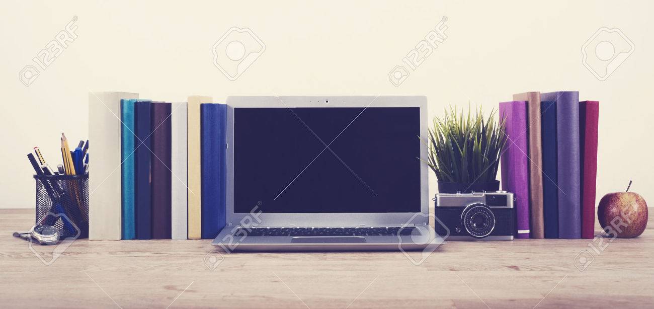 Home desk hero header image - 48967319 Home desk hero header image - 48967319