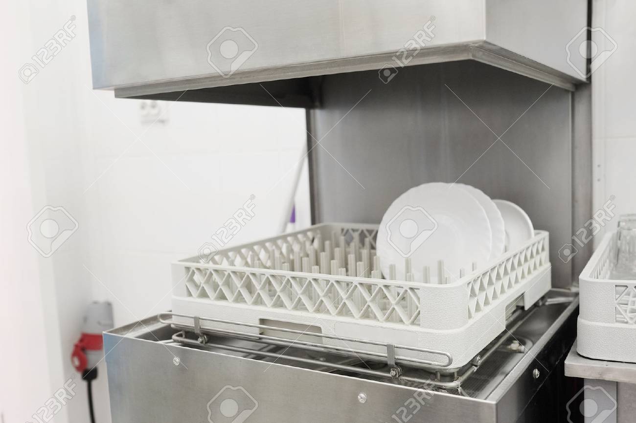 professional dishwasher