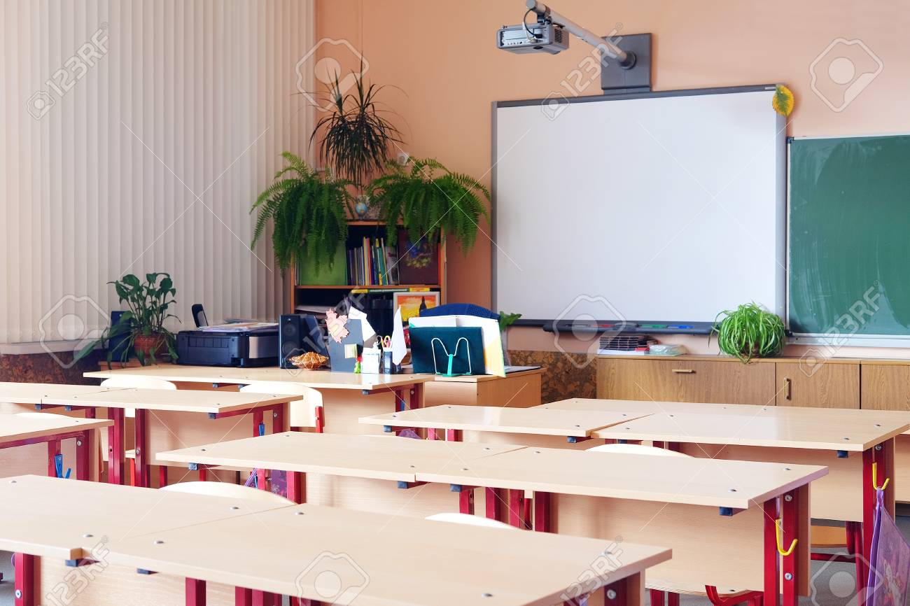 Interieur D Une Classe D Ecole Vide Banque D Images Et Photos Libres De Droits Image Interieur D Une Classe D Ecole Vide Banque D Images Et Photos Libres De Droits Image