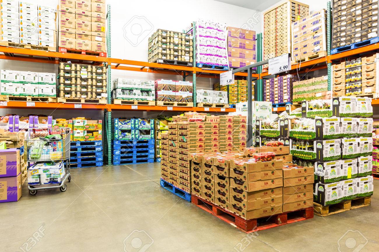 EAST HANOVER, NJ, USA - SEPTEMBER 27, 2104: Fresh Produce cold room in a Costco store. Costco Wholesale Corporation, a membership only warehouse club, is the second largest retailer in USA. - 84841389 EAST HANOVER, NJ, USA - SEPTEMBER 27, 2104: Fresh Produce cold room in a Costco store. Costco Wholesale Corporation, a membership only warehouse club, is the second largest retailer in USA. - 84841389