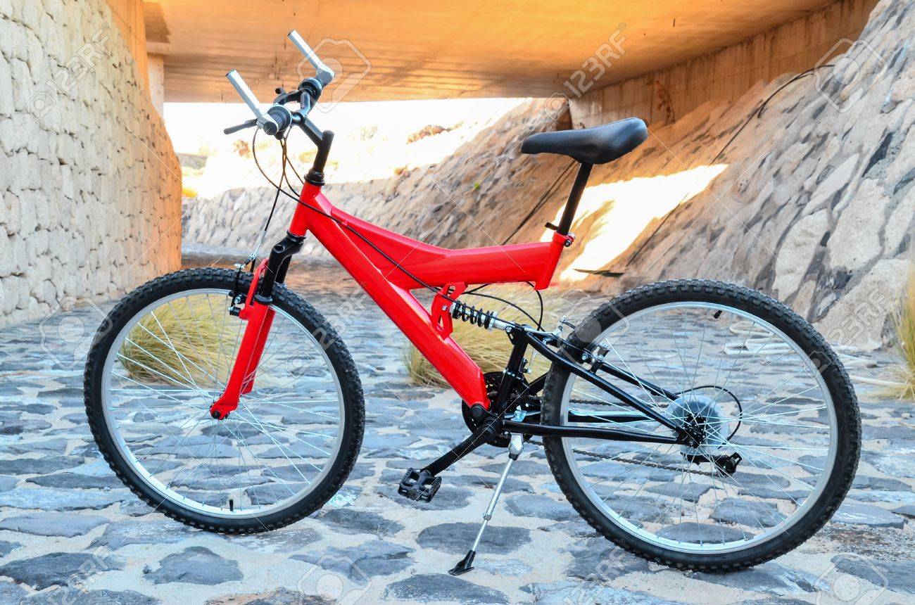 CALLE フルサスマウンテンバイク