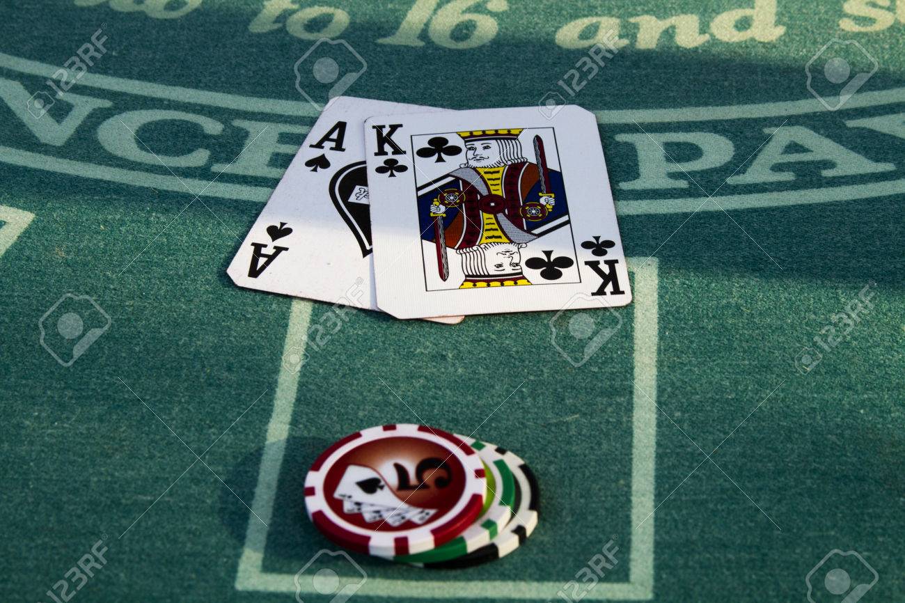 Blackjack hands odds Blackjack hands odds