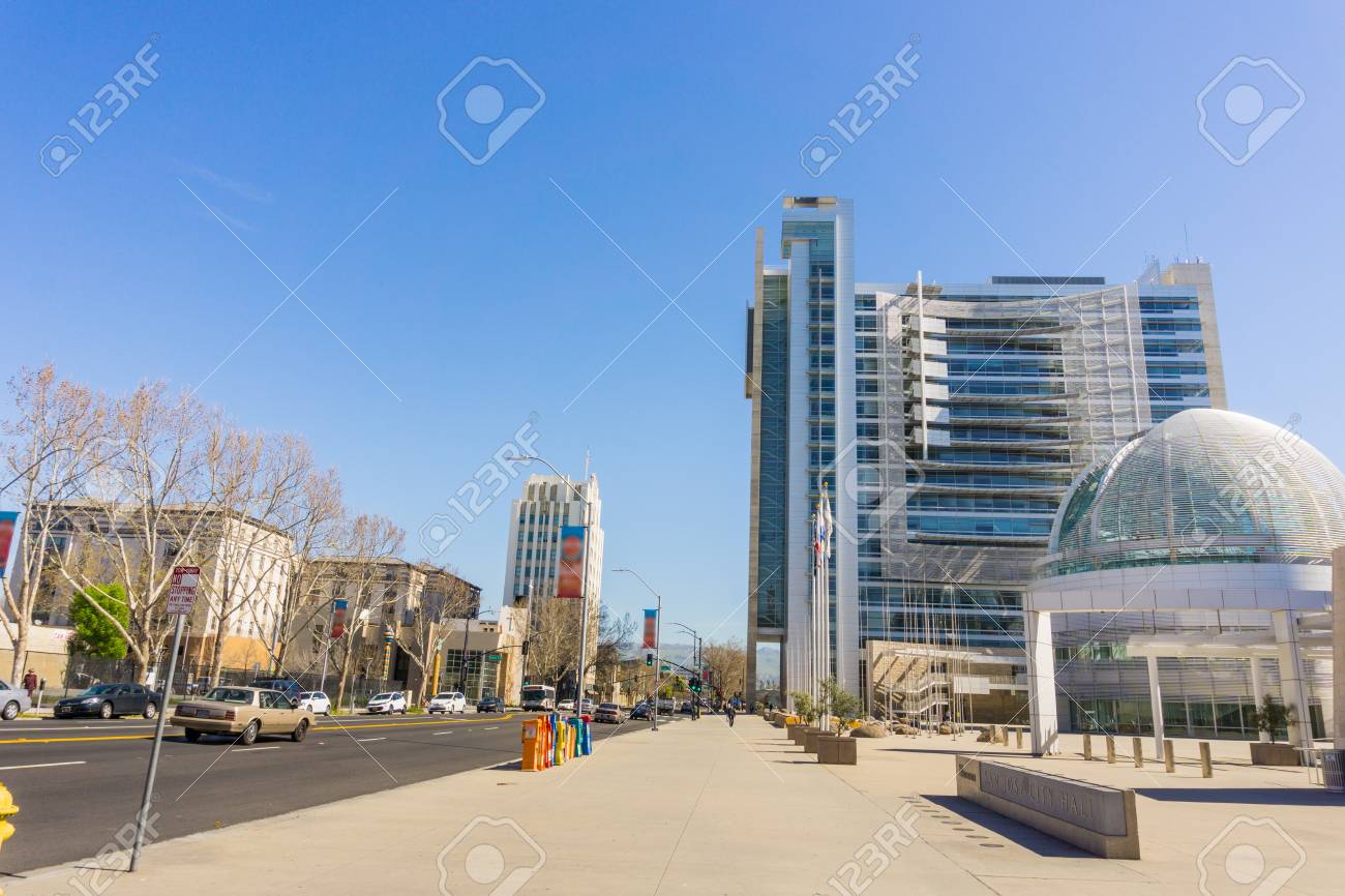 近代的な市庁舎建築のサン ホセ シリコン バレー カリフォルニア州 の写真素材 画像素材 Image