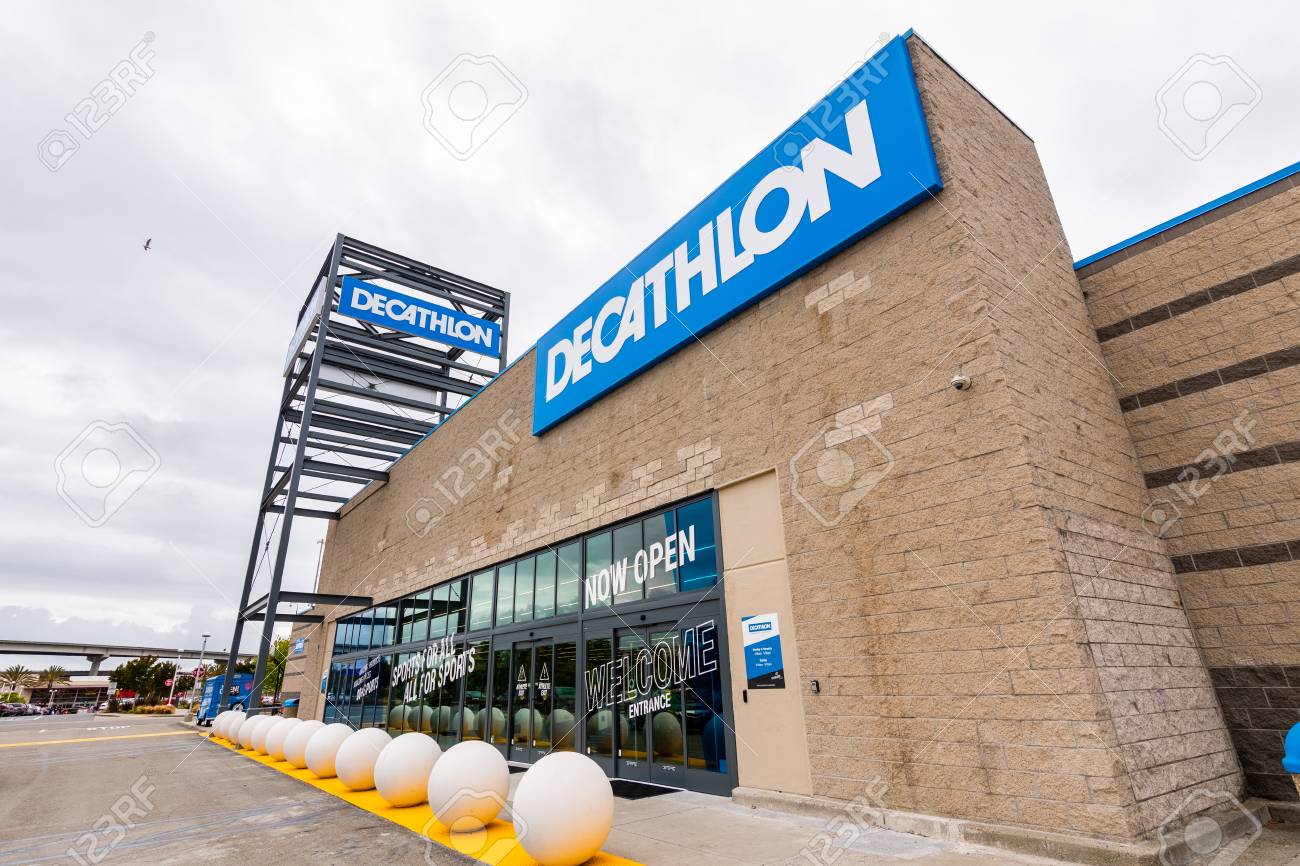 nearby decathlon showroom