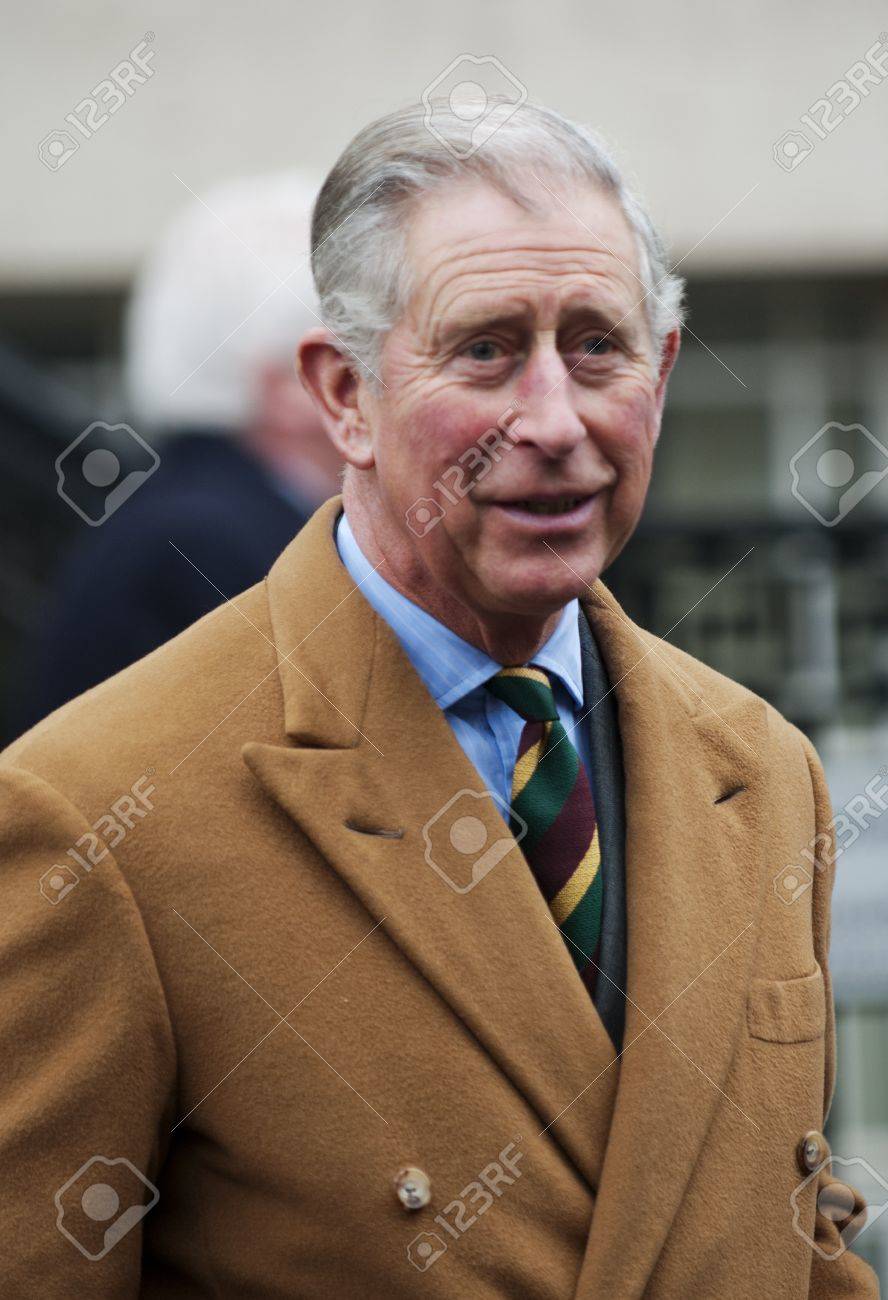 Hrh The Prince Of Wales Met Former Cricket Umpire Dickie Bird