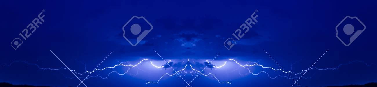 審判の日 雷の悪魔の顔を作った の写真素材 画像素材 Image