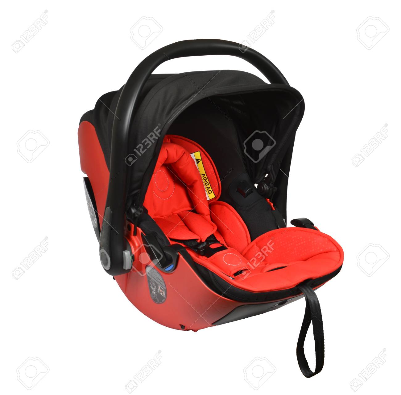 red infant car seat