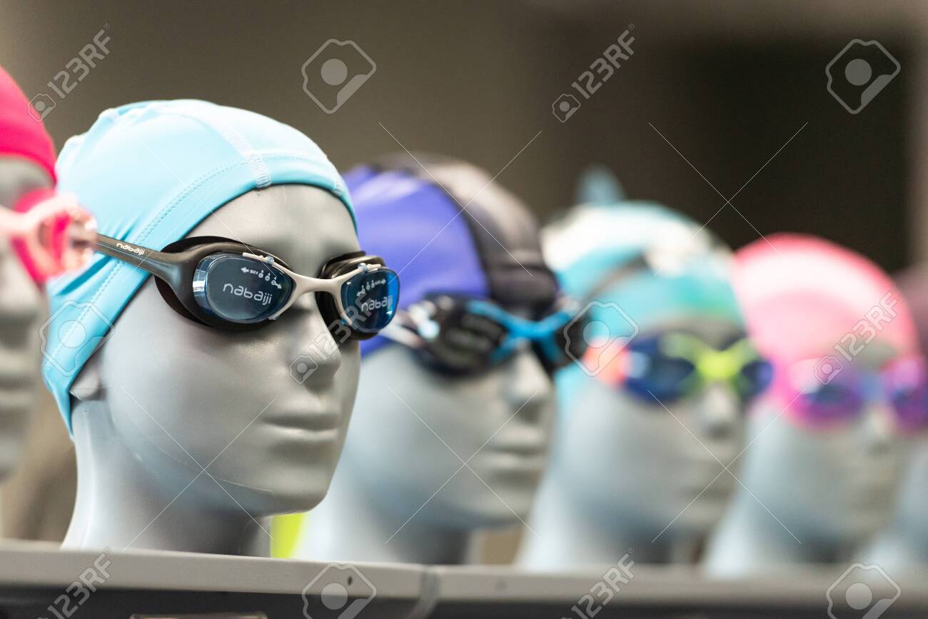 swimming accessories store