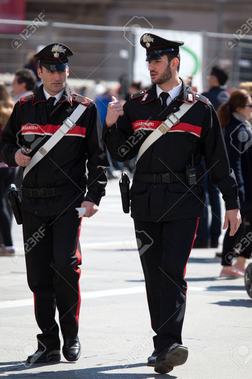 carabinieri uniforme