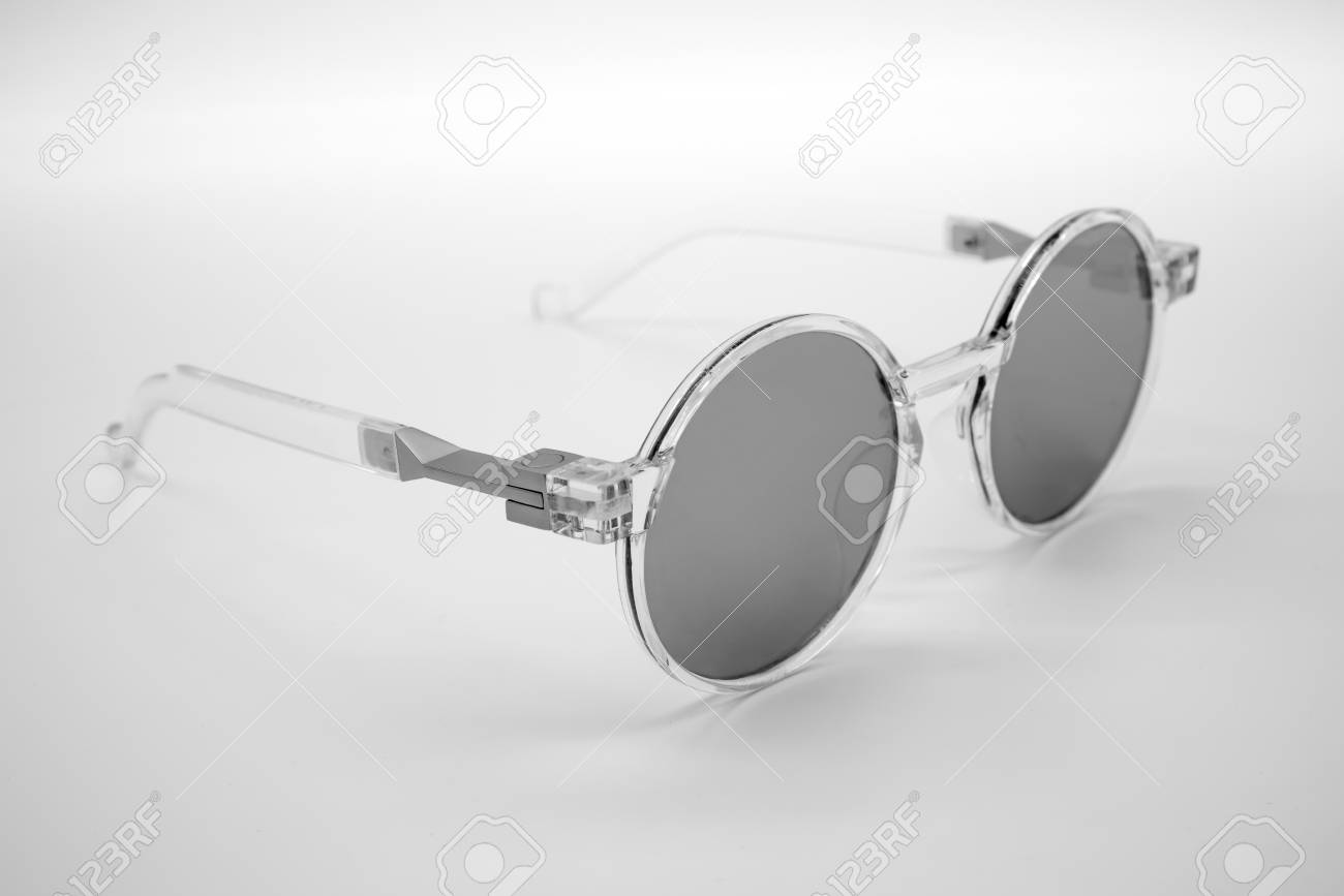 circle shape goggles