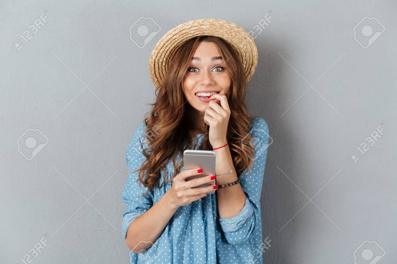 Girl Cam Chats Girl Cam Chats