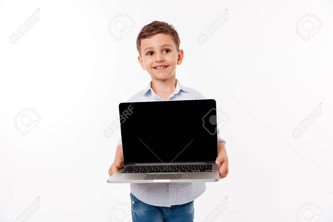 pics Little Kid On Computer Stock Image 123rf