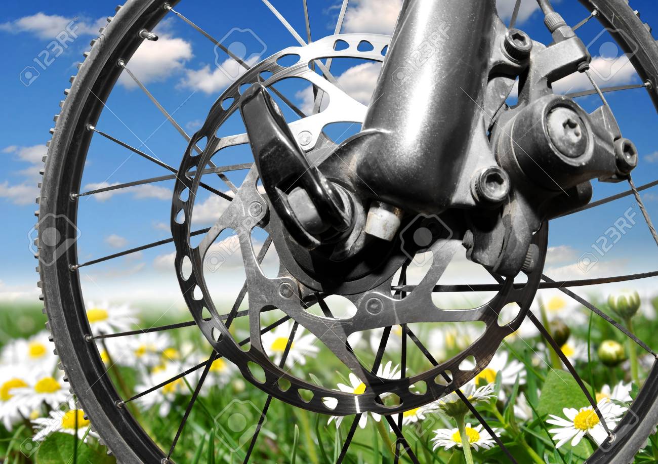 disc brakes on mountain bike