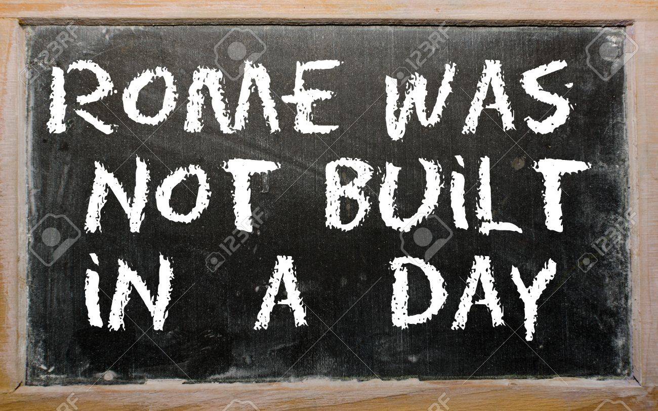 Blackboard Ecrits Rome Ne S Est Pas Construite En Un Jour Banque D Images Et Photos Libres De Droits Image 11064147