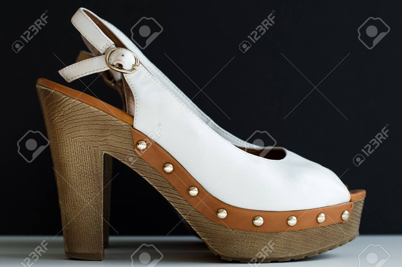 stylish summer shoes