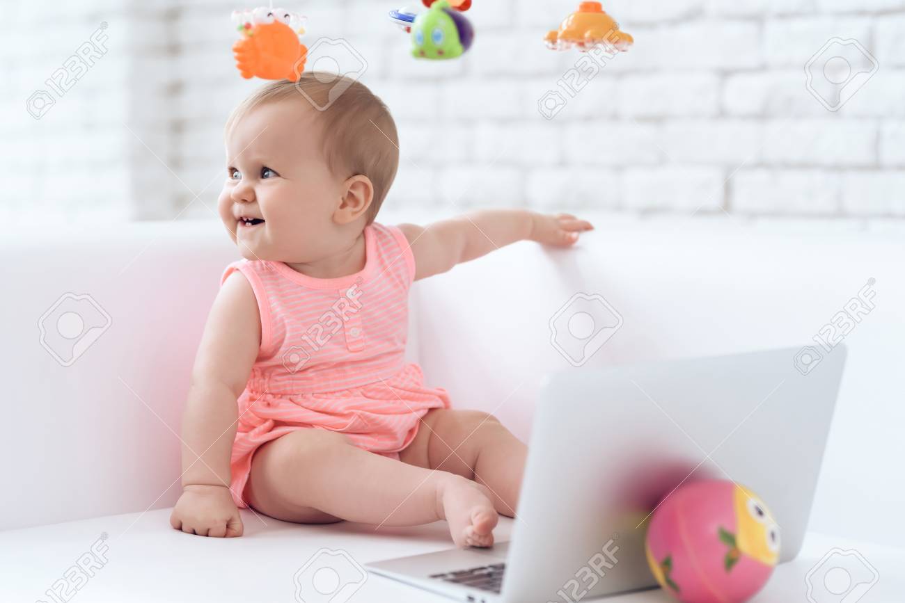 sofa newborn baby