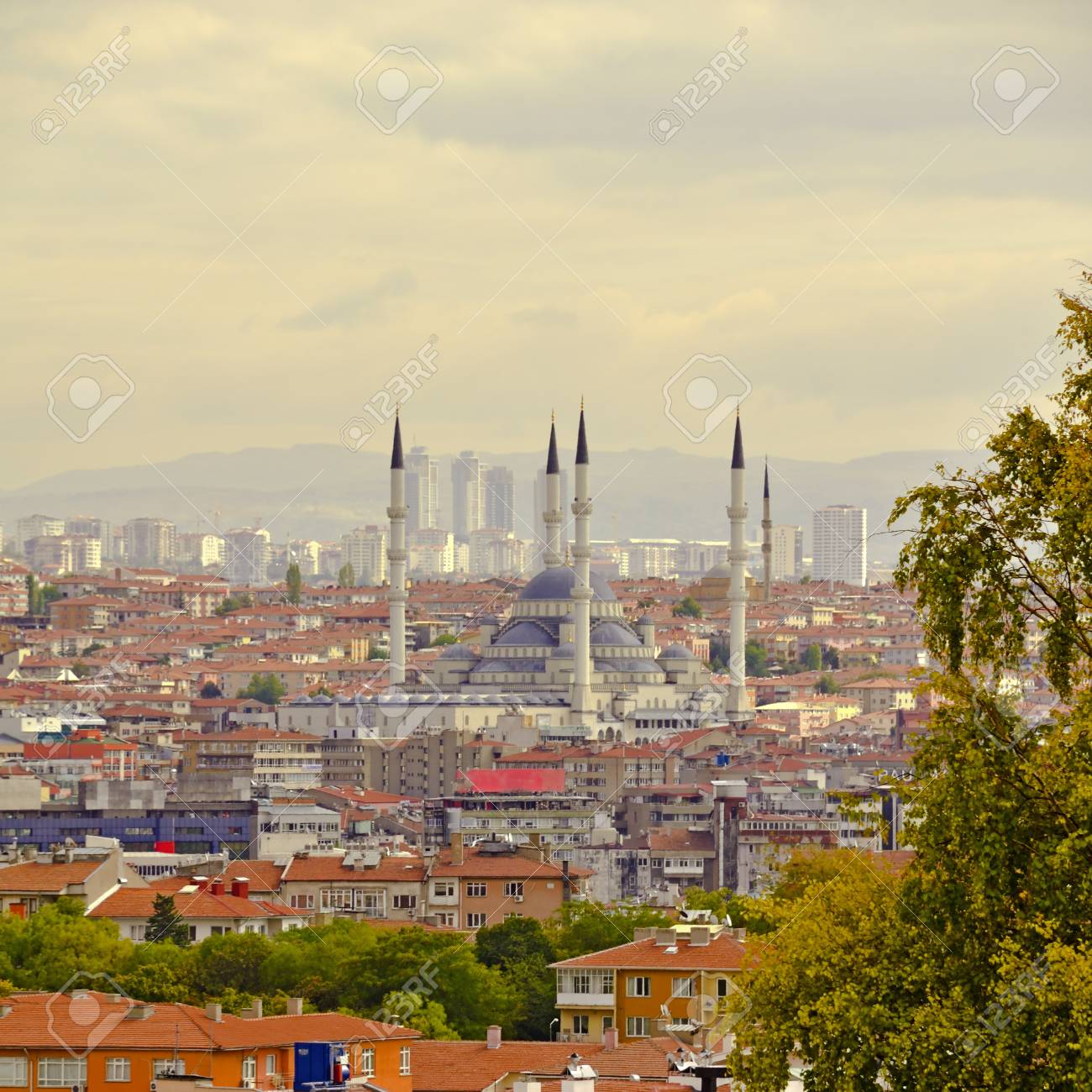 Ankara, Capital city of Turkey in a beautiful autumn day. - 90585929 Ankara, Capital city of Turkey in a beautiful autumn day. - 90585929