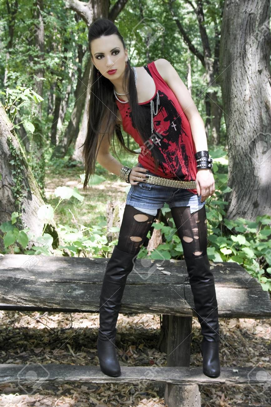 Look Rock Punk Style Vestimentaire Look Grunge Style Vestimentaire