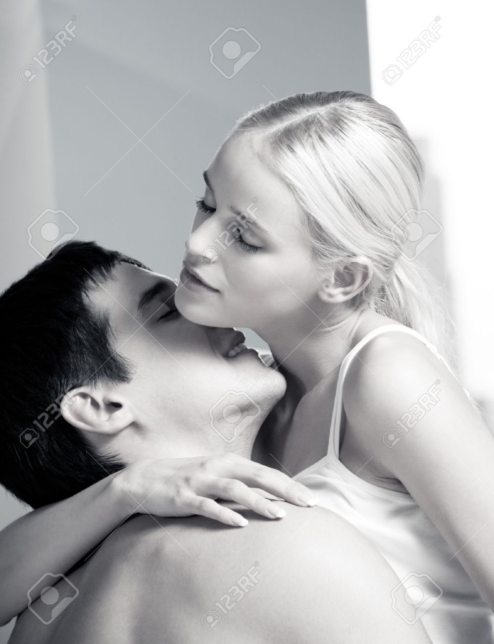 Пара занимается любовью