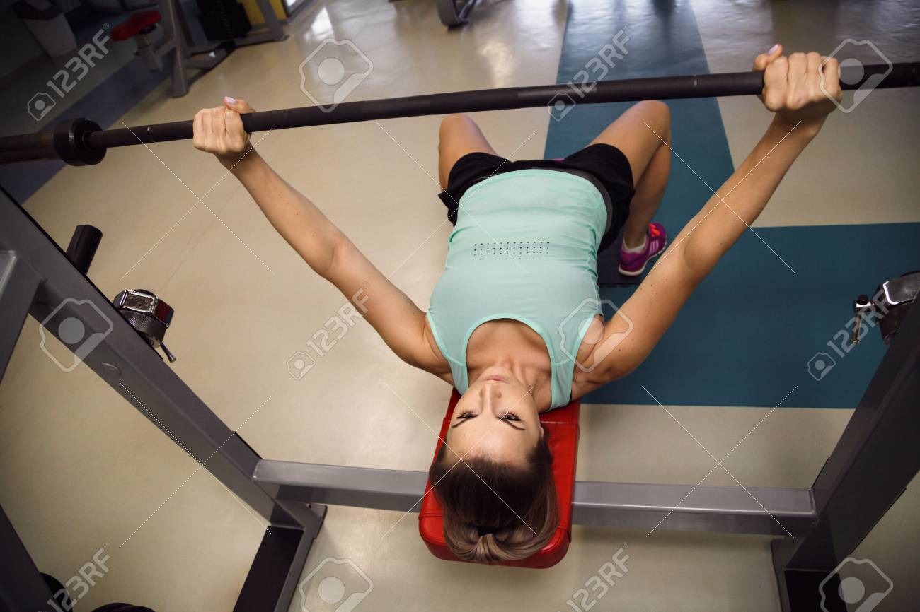 young fitness woman execute