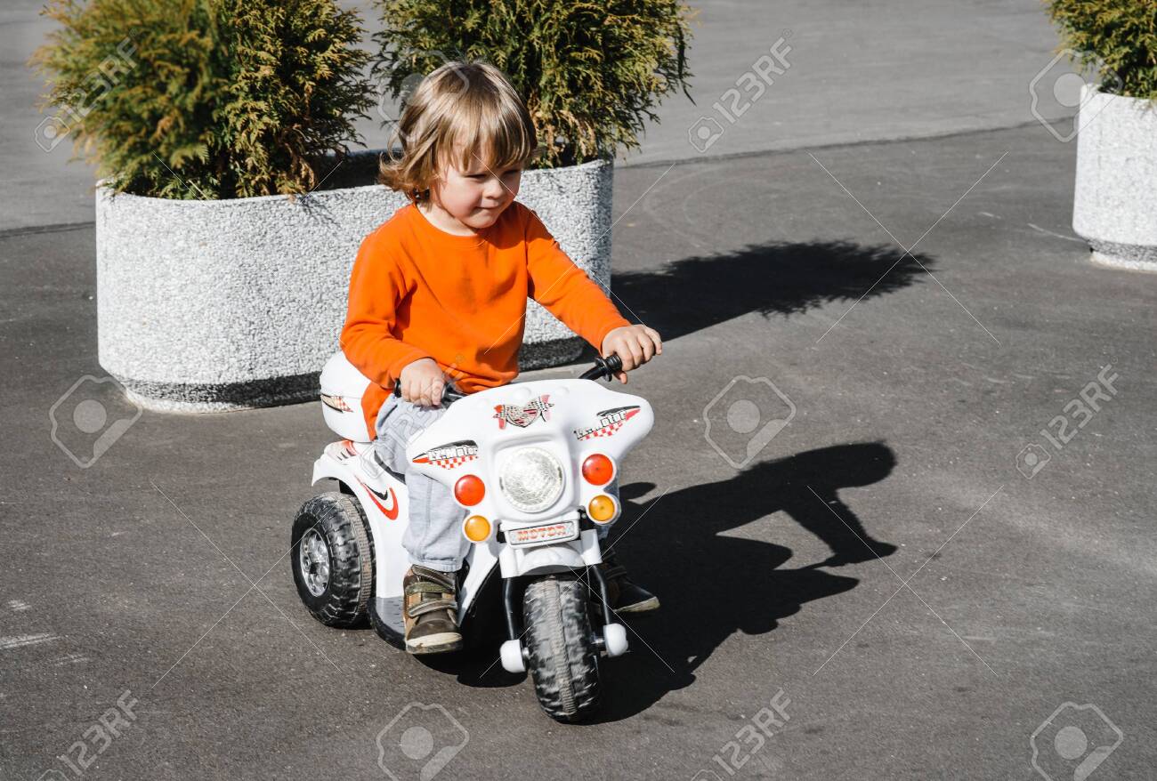 children's toy motorcycle