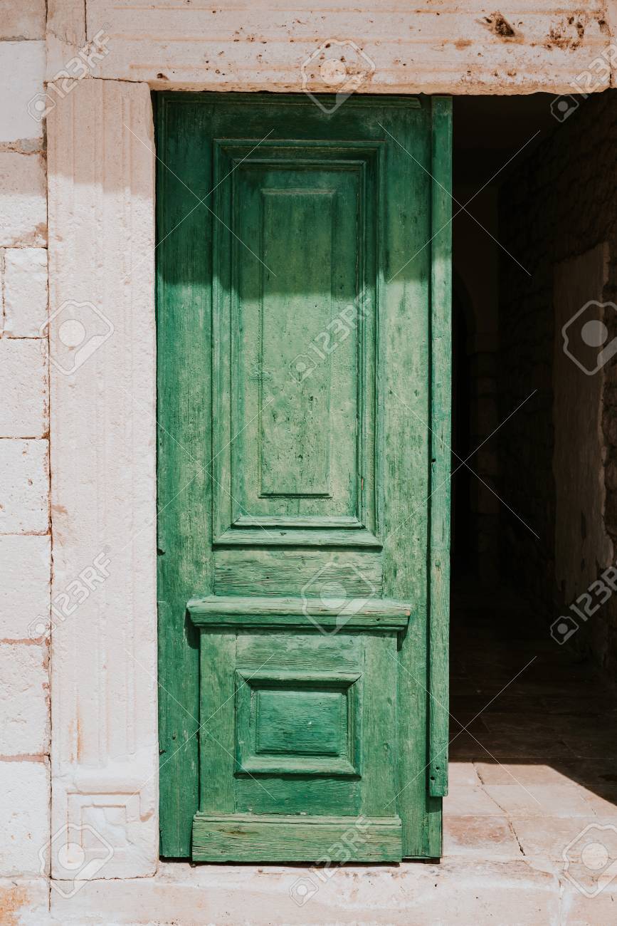 Old green doors in City of Hvar - 79698756 Old green doors in City of Hvar - 79698756