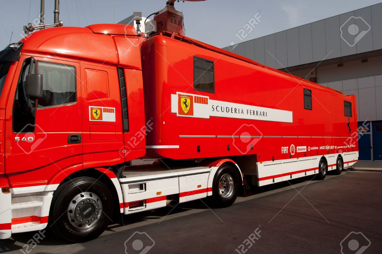 scuderia ferrari truck