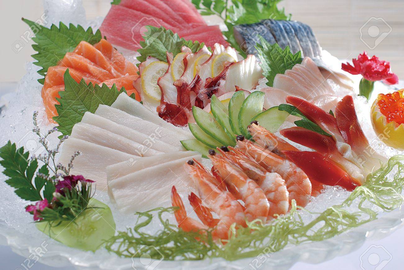 刺身盛り合わせ の写真素材 画像素材 Image