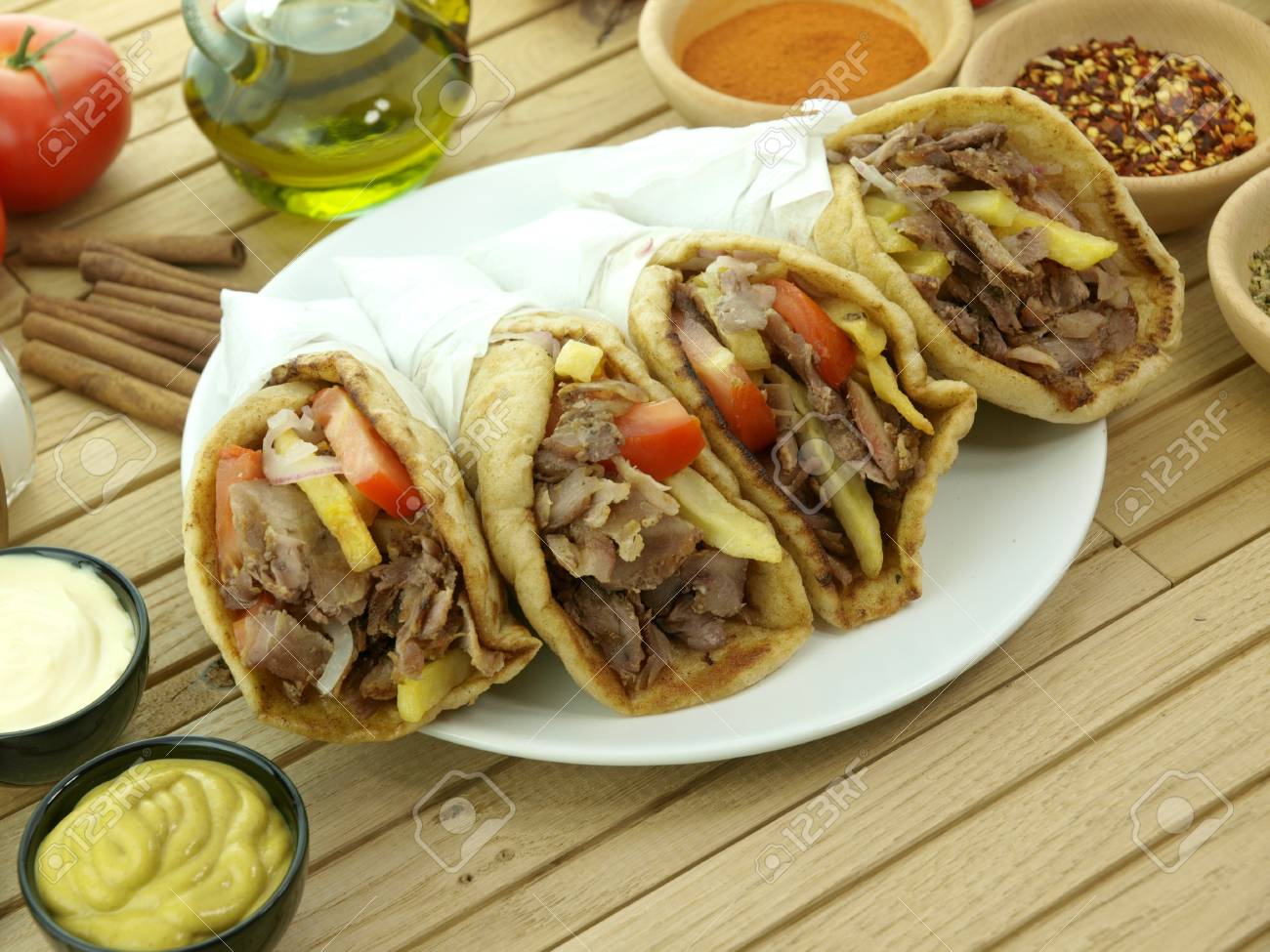 etiam-dictum-ipsum-a-felis