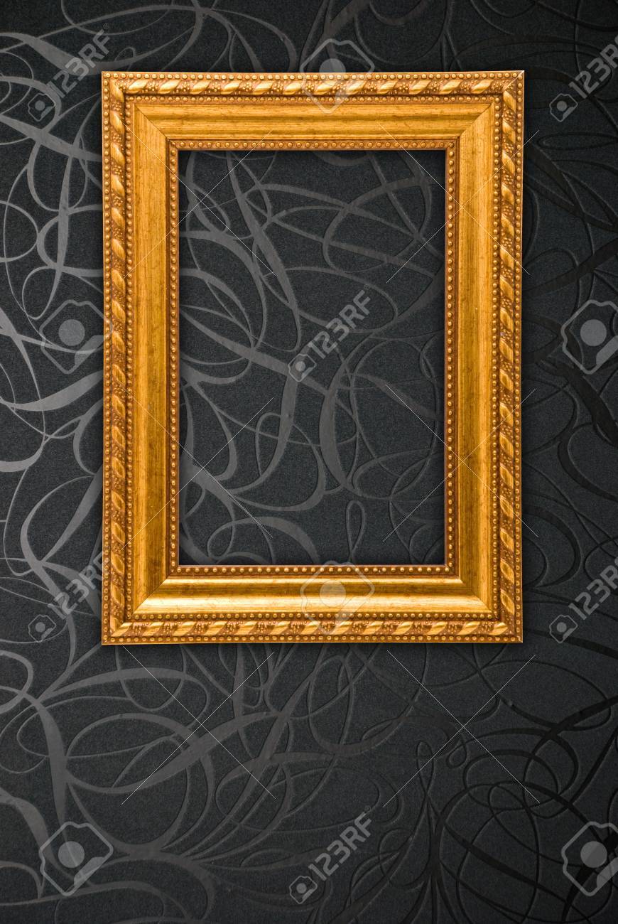黒のビンテージ壁紙の背景にゴールド フレーム の写真素材 画像素材 Image