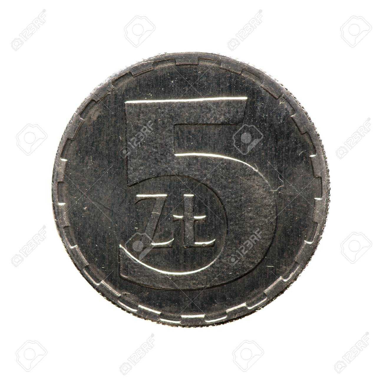 金属コイン 5 ポーランド語 Zlotys ホワイト バック グラウンド .revers に分離の写真素材・画像素材 Image 64328398