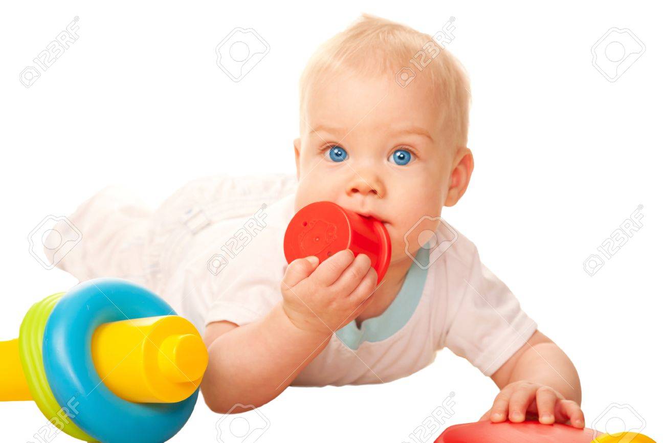 噛む赤ちゃんおもちゃ白い背景の上の歯が生えるとかゆみ歯茎免震 の写真素材 画像素材 Image