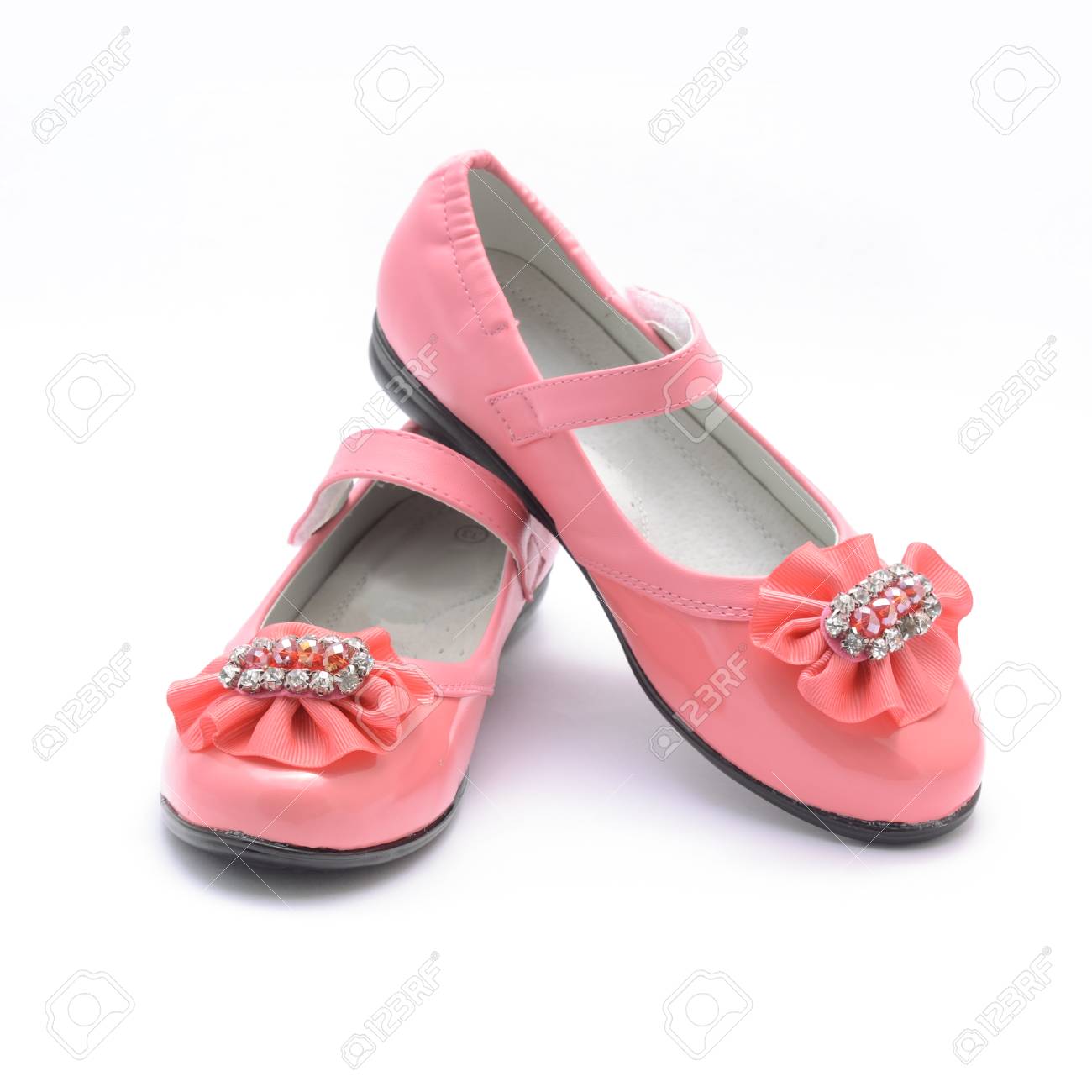 Kinderen Roze Schoenen Geïsoleerd Op Wit Royalty Vrije Foto Kinderen Roze Schoenen Geïsoleerd Op Wit Royalty Vrije Foto