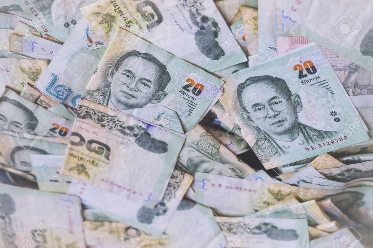 태국 은행 참고 태국 바트 태국 통화 통화 로열티 무료 사진, 그림, 이미지 그리고 스톡포토그래피. Image 89446223