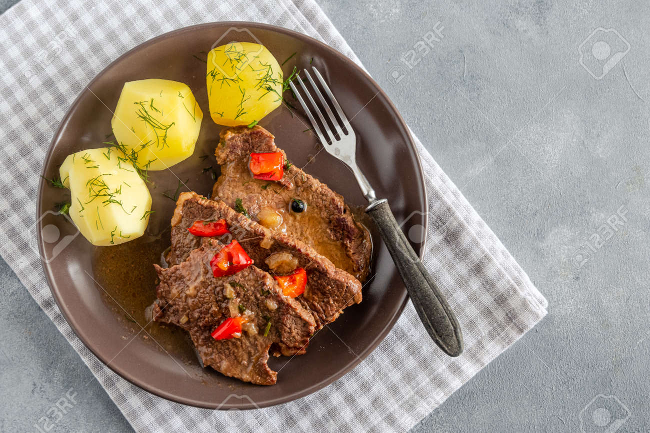 Homemade braised beef with gravy and potatoes - 169388208 Homemade braised beef with gravy and potatoes - 169388208