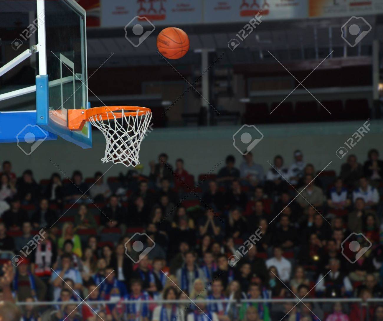 Basketball, exact throw of a ball in a basket - 5787204 Basketball, exact throw of a ball in a basket - 5787204