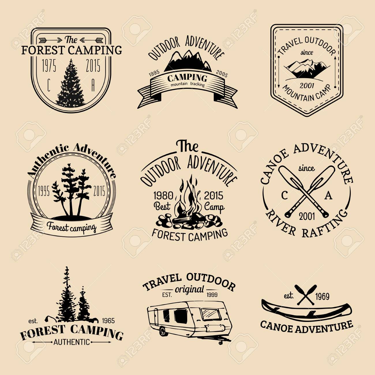 ビンテージ キャンプ ロゴのベクターを設定します 屋外の冒険のレトロな看板コレクション エンブレム バッジのためのスケッチを観光 のイラスト素材 ベクタ Image ビンテージ キャンプ ロゴのベクターを設定します 屋外の冒険のレトロな看板コレクション エンブレム バッジのためのスケッチを観光 のイラスト素材 ベクタ Image