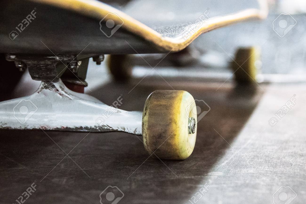 Old skateboard wheels Clearance