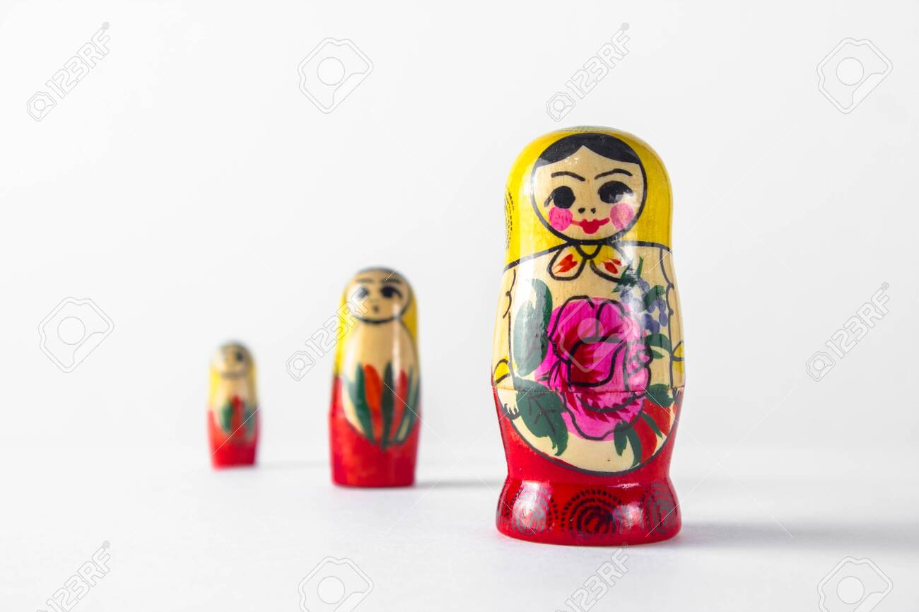 toy nesting dolls