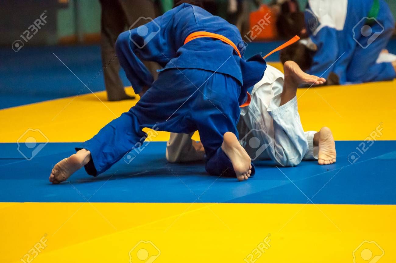 Immagini Stock Judo E Un Arte Marziale Giapponese Battaglia Filosofia E Sport Senza Armi Creata Alla Fine Del 19 Secolo Il Giapponese Maestro Di Arti Marziali Jigoro Kano Image 33647718