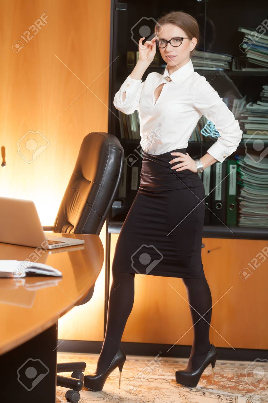 girls with glasses wearing latex Asian gang band pics