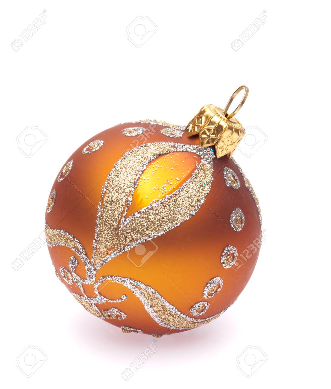 Boule De Noël Orange Sur Fond Blanc